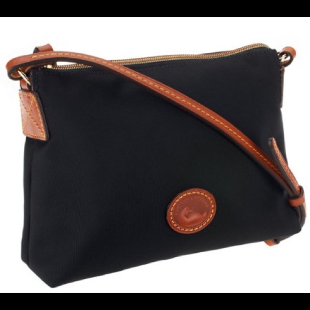 SOLD ON 🚫Ⓜ️ Dooney and Bourke Crossbody Nylon Bla